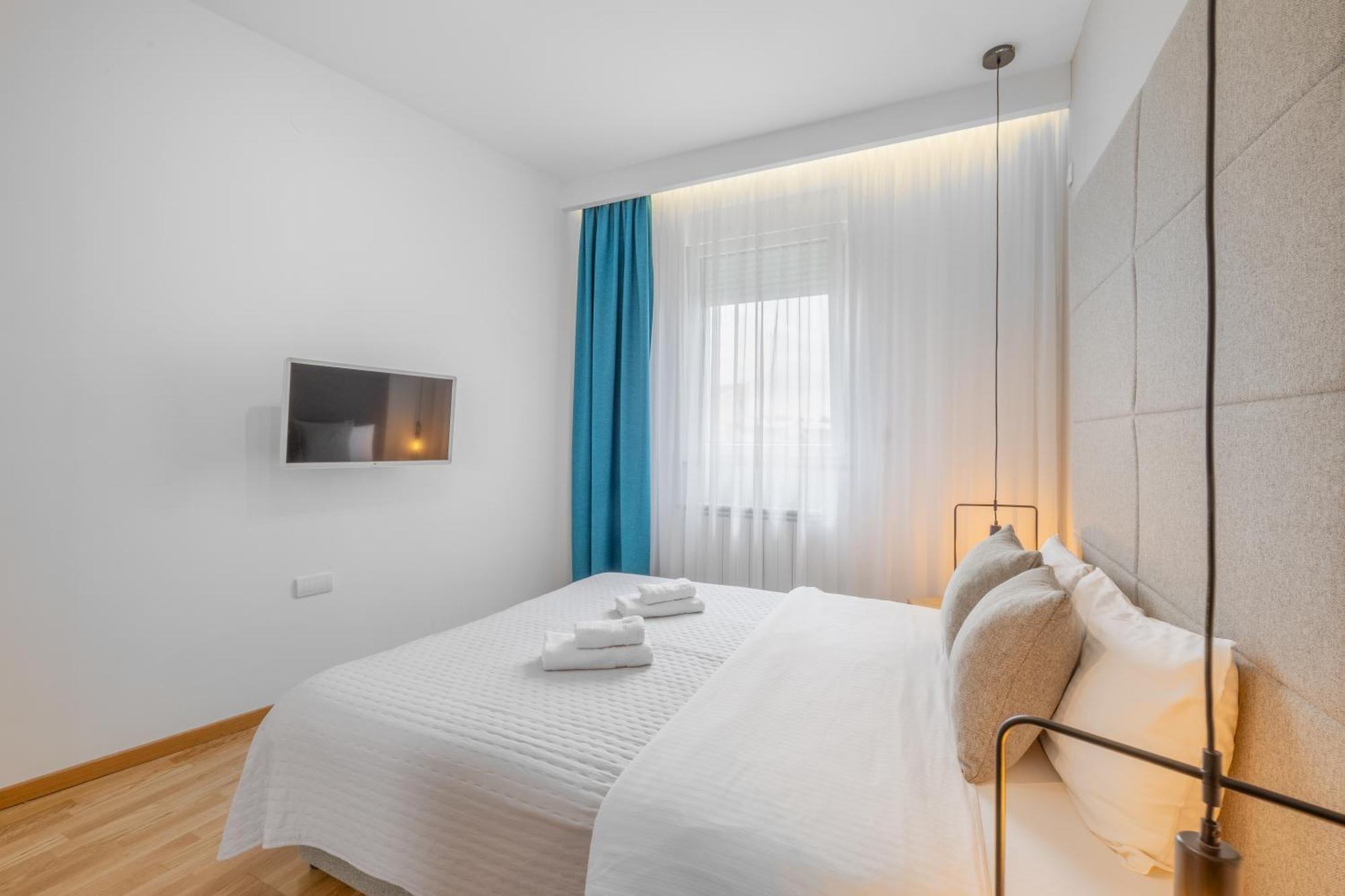 Arena Big Luxury Apartments Нови-Сад Экстерьер фото