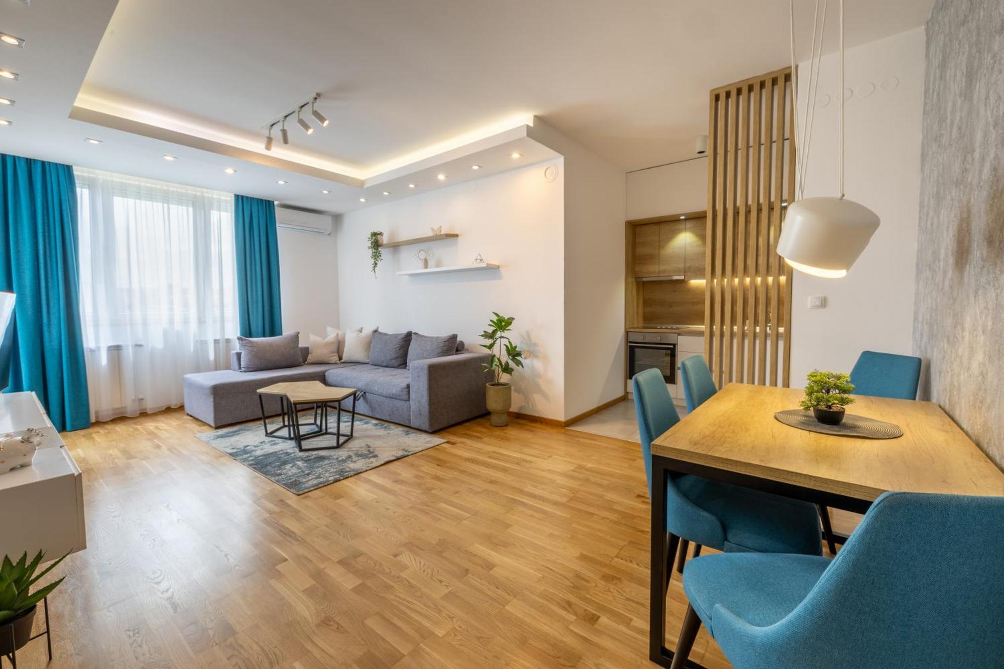 Arena Big Luxury Apartments Нови-Сад Экстерьер фото